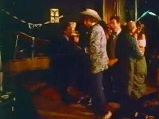 Moonshine дівчинки 1974: vimeo дівчинки секс відео фільм 6d