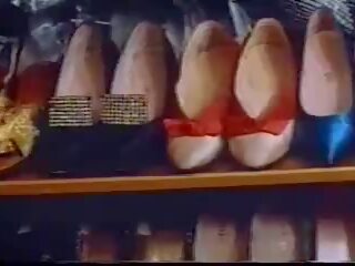 아기 로즈 메리 - 1976: 무료 동성애의 삼인조 x 정격 영화 클립 5d | xhamster