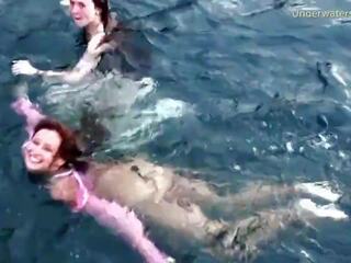 3 fastuos fete înot și avea distracție în the mare, xxx film cb